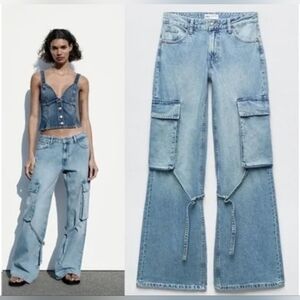 Zara Cotton Blend Belt Loop Wide Leg Cargo Jeans In Light Indigo Wash Size 2